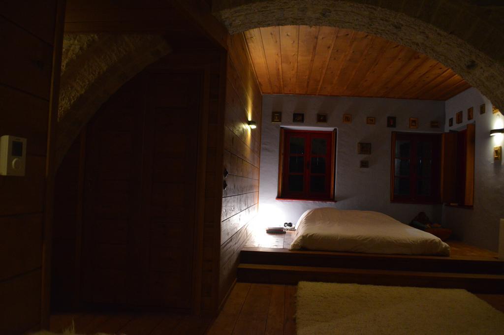 Anemi Hotel Kato Pedina Bilik gambar